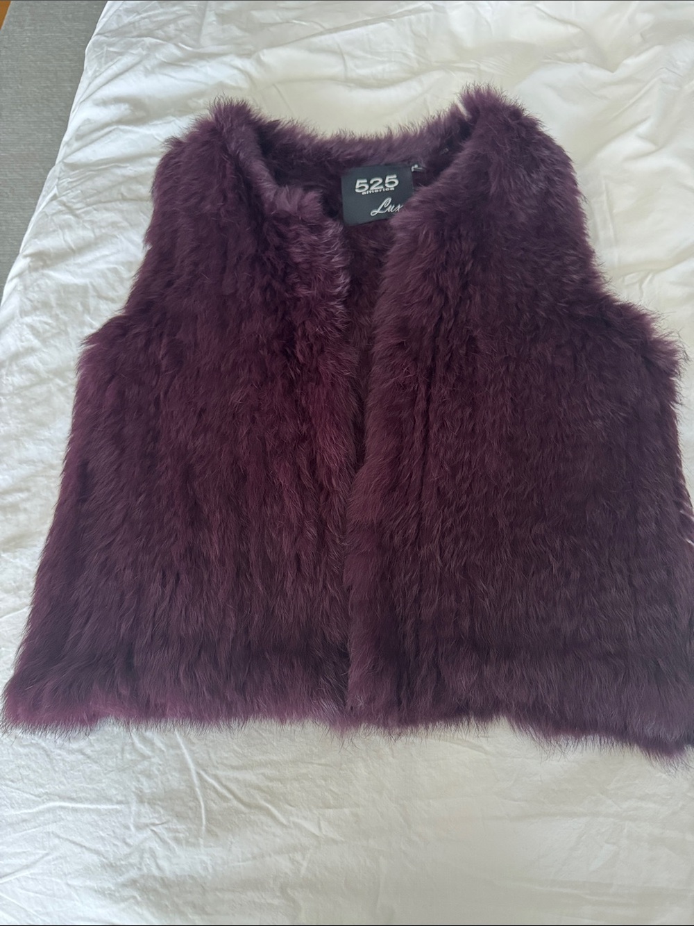 525 America Fur Vest in Deep Plum